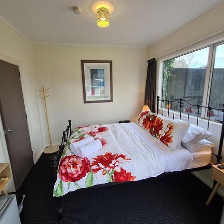 Central Masterton Sleepout Kültér fotó